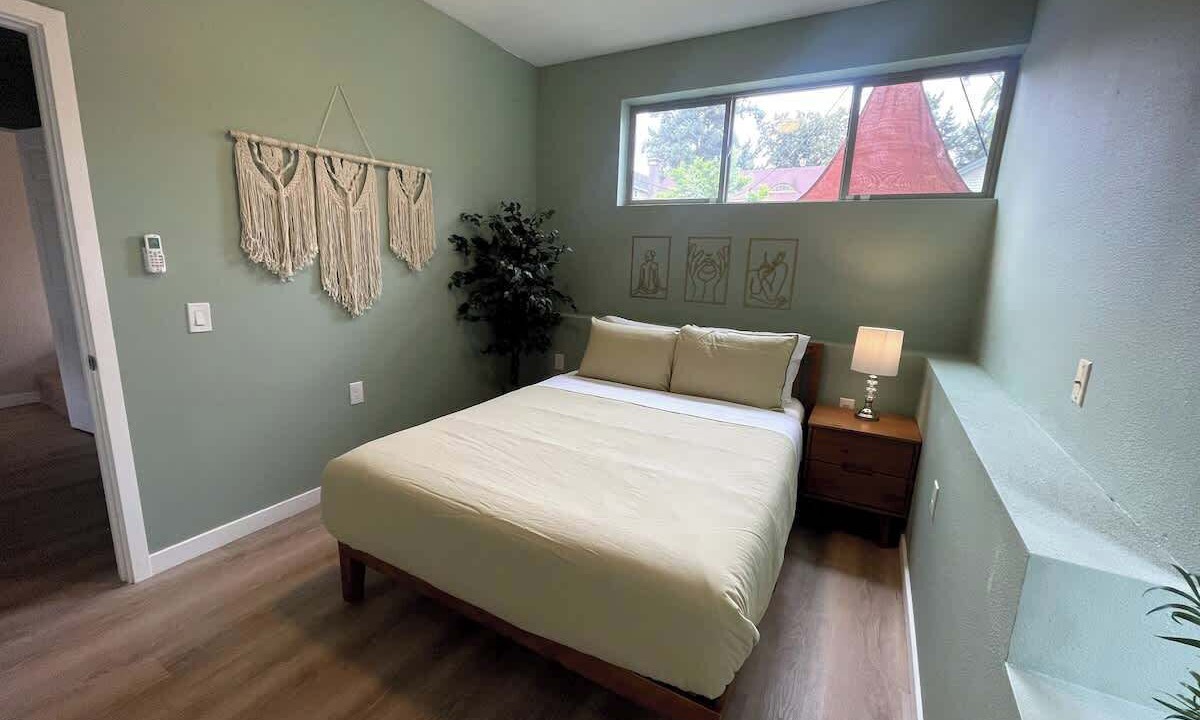 Photo of Bedroom in King
