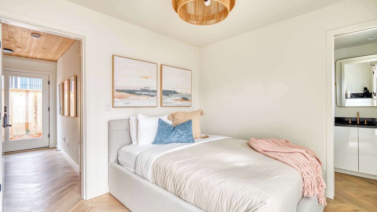 Photo of Bedroom in Alberta Arts District