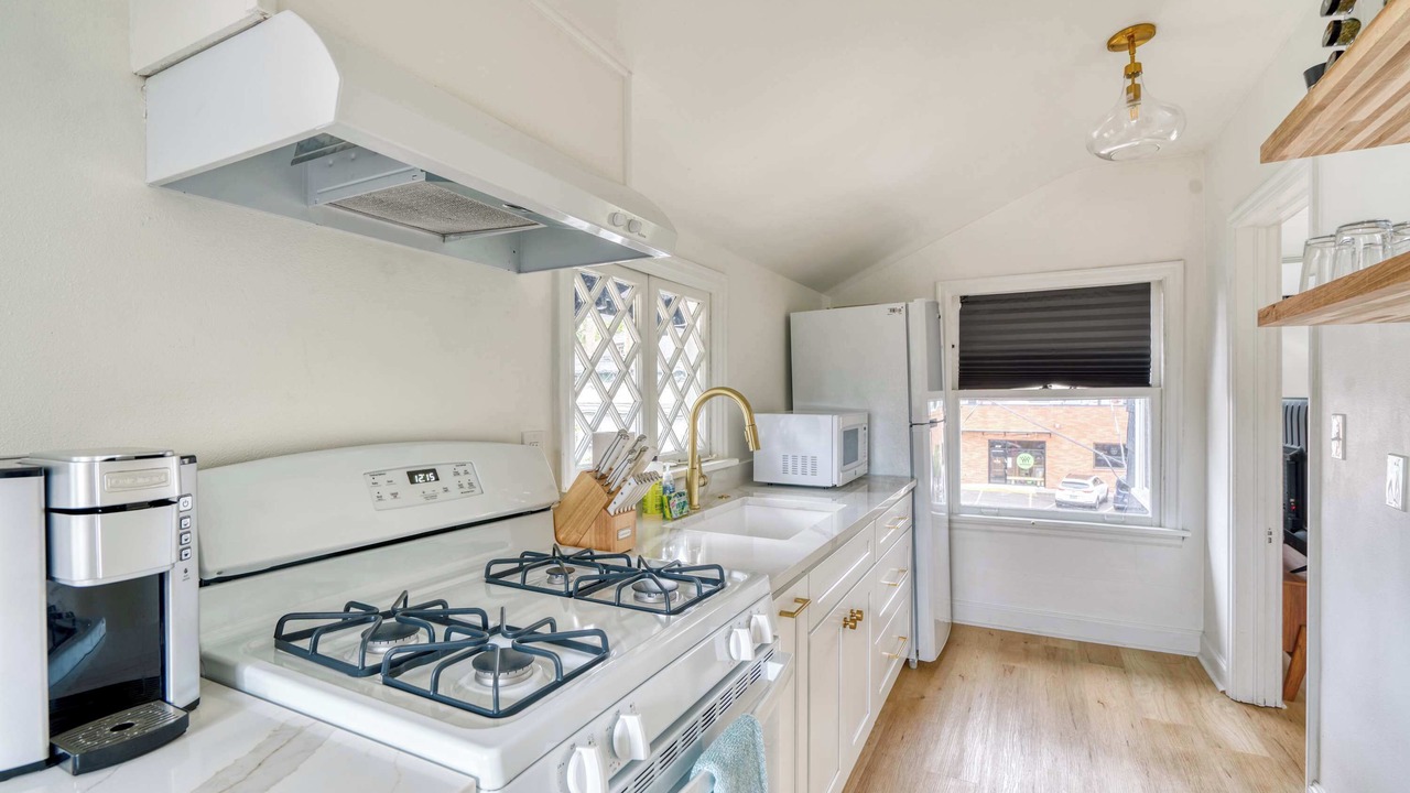 Photo of Kitchen in Sullivan's Gulch