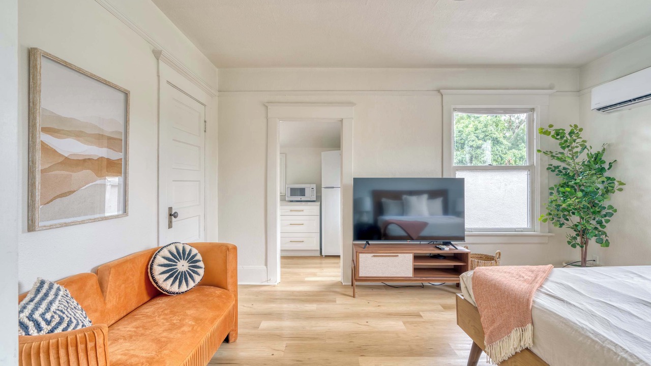 Photo of Bedroom in Sullivan's Gulch