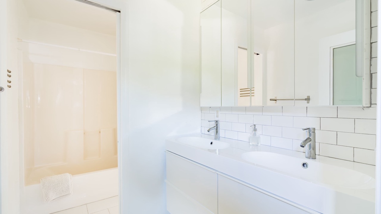 Photo of Bathroom in Alphabet Historic District