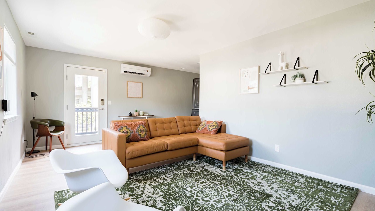 Photo of Livingroom in Alphabet Historic District