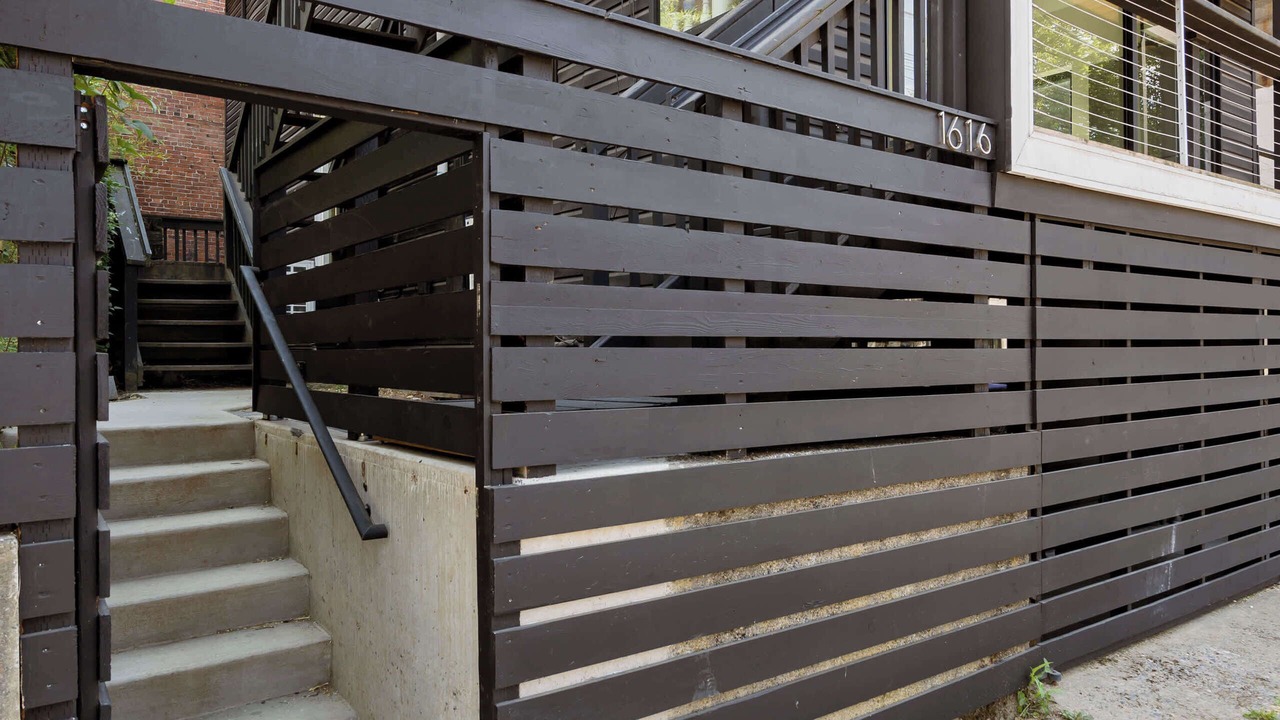 Photo of Outdoor in Alphabet Historic District