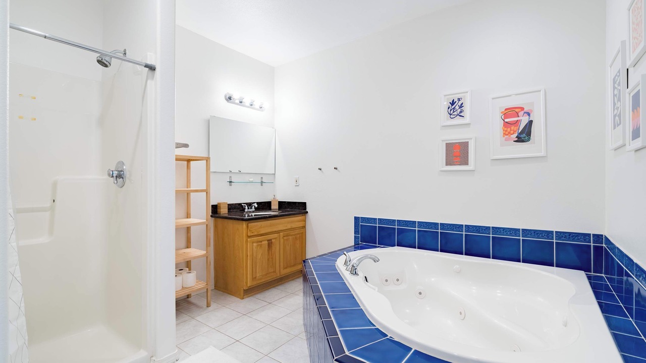 Photo of Bathroom in Alphabet Historic District