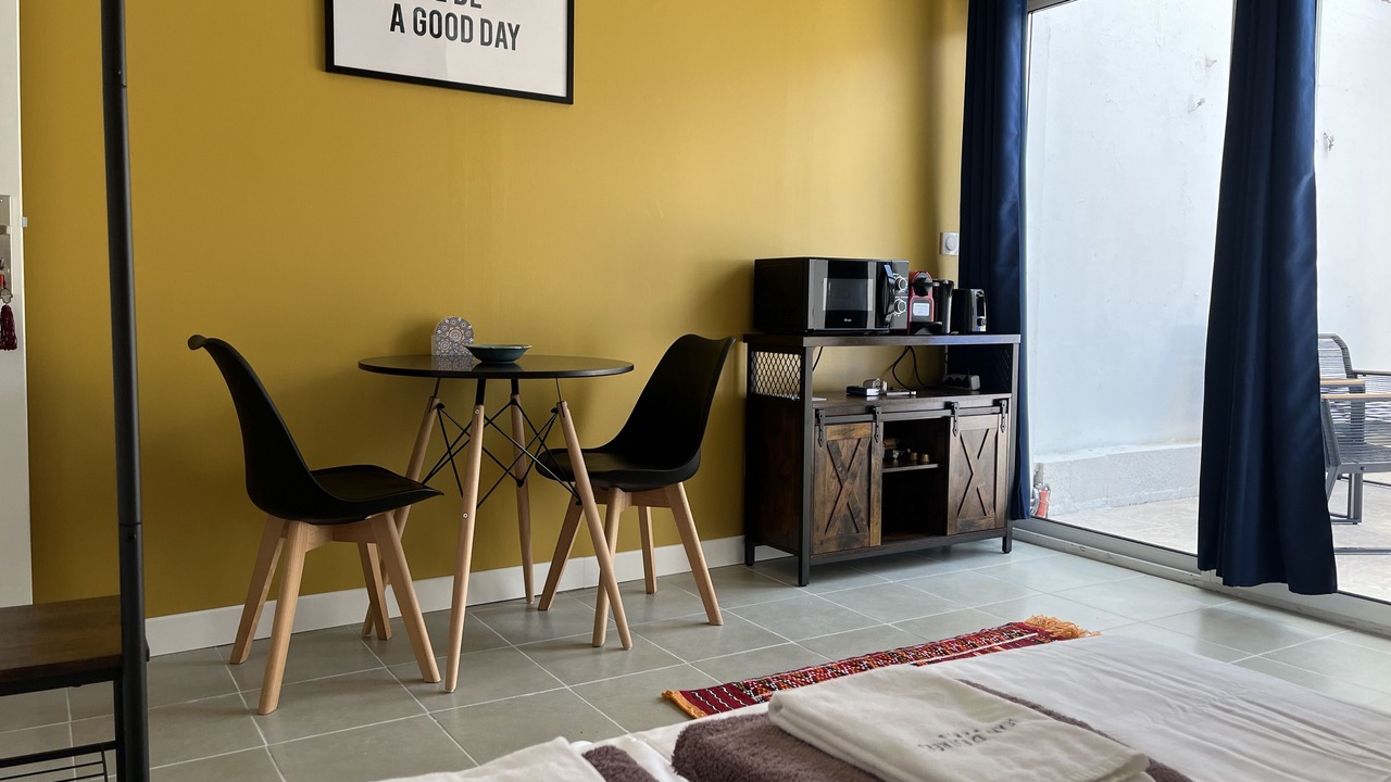Photo of Bedroom in Libourne