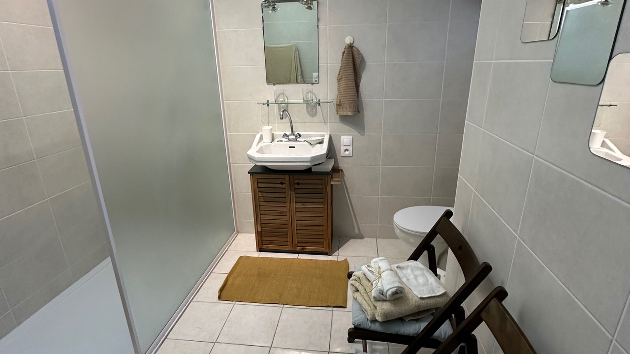 Photo of Bathroom in Saint-Maurice-Etusson