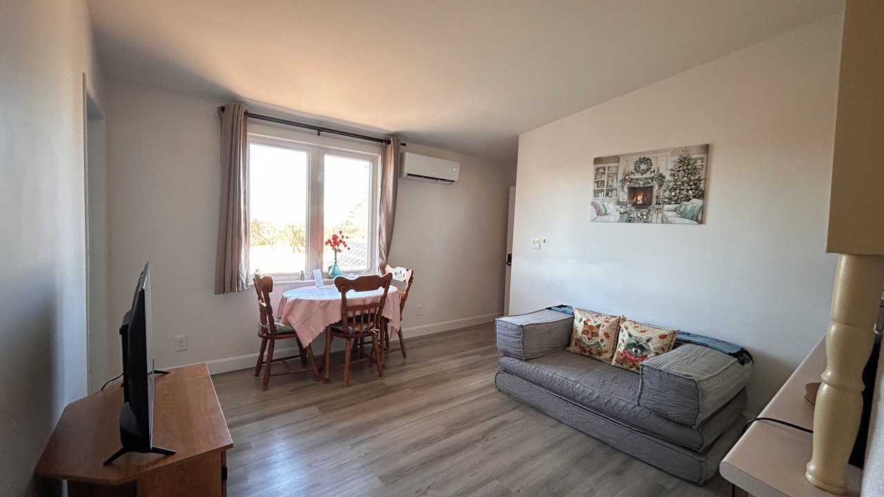 Photo of Livingroom in Borden-Carleton