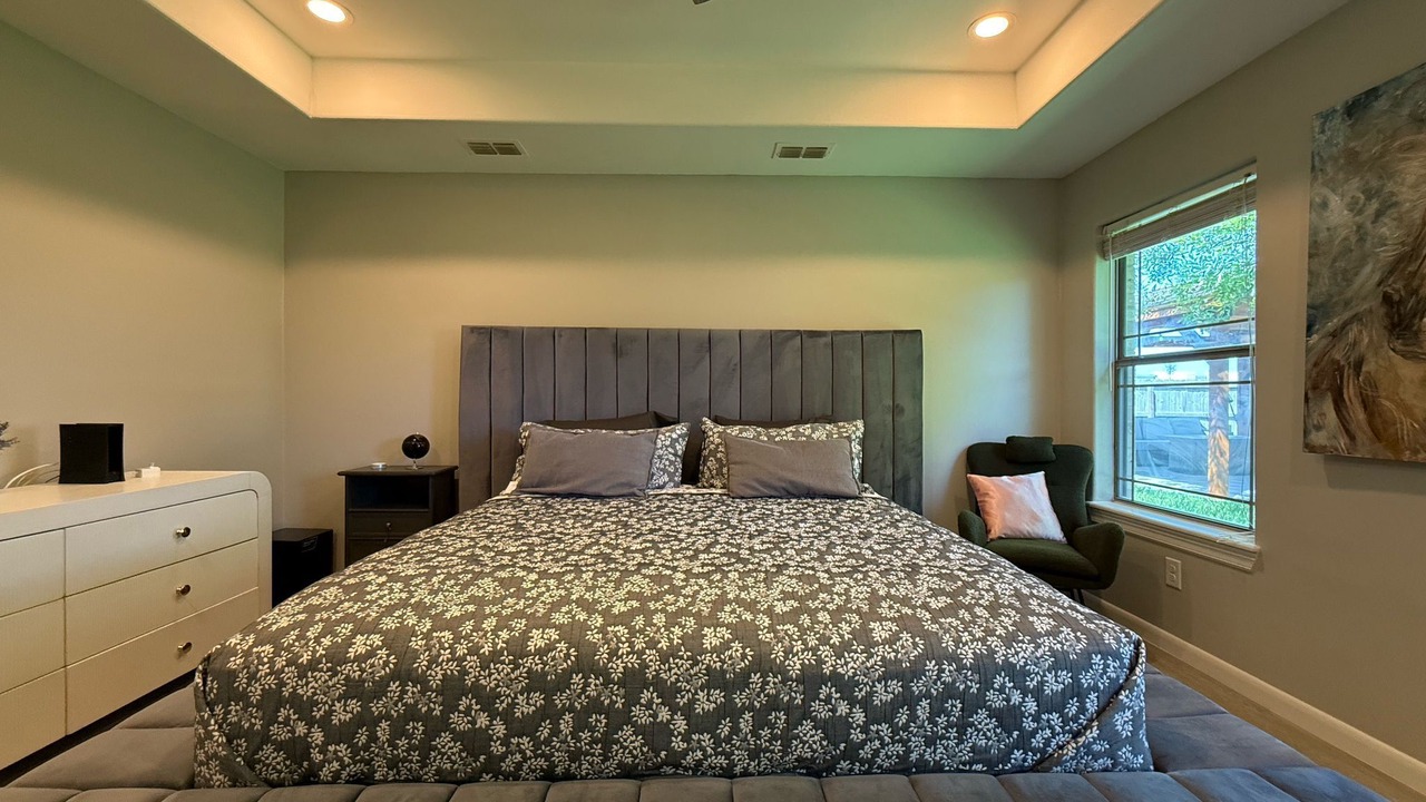 Photo of Bedroom in Edinburg