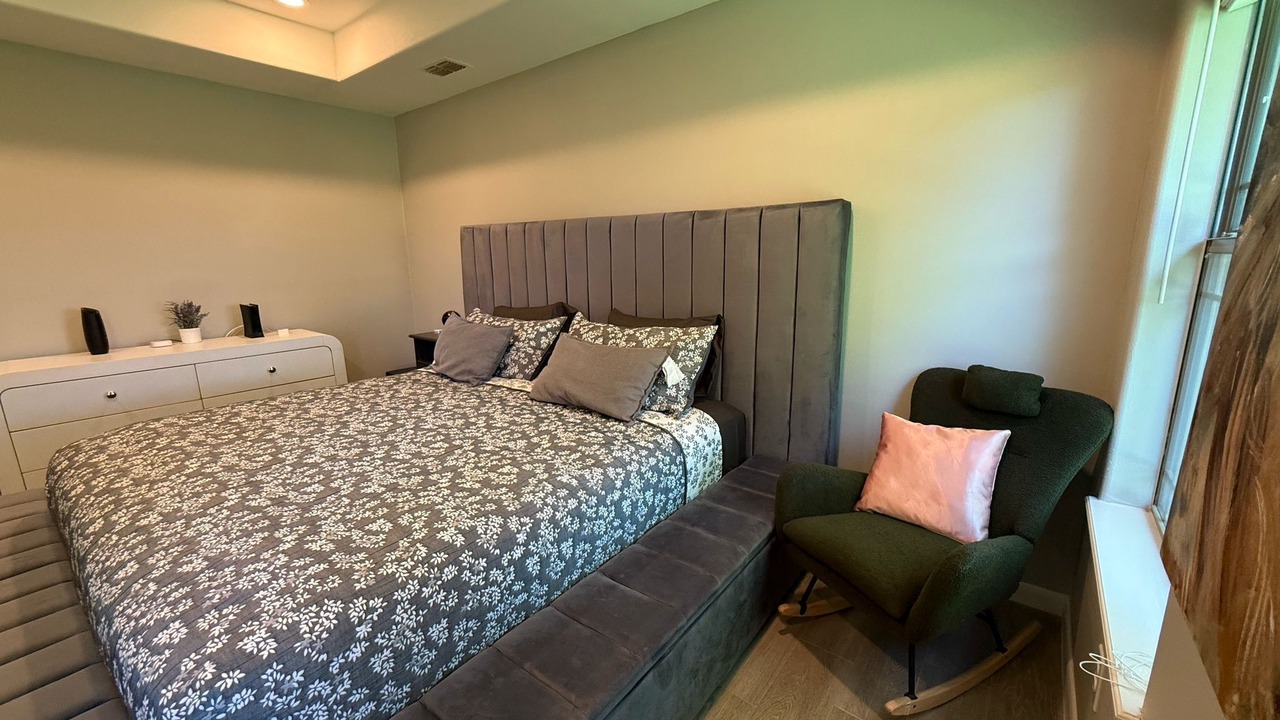 Photo of Bedroom in Edinburg
