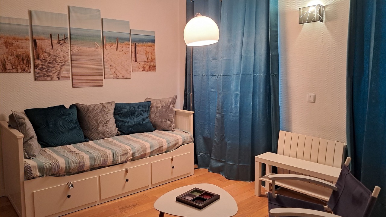 Photo of Livingroom in Sevres