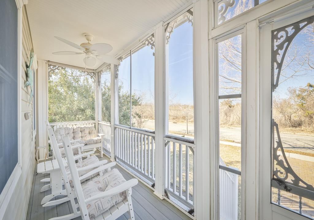 Photo of Outdoor in Admiral Estates