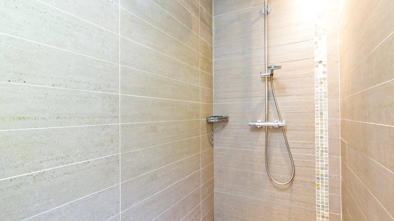 Photo of Others in Cabris