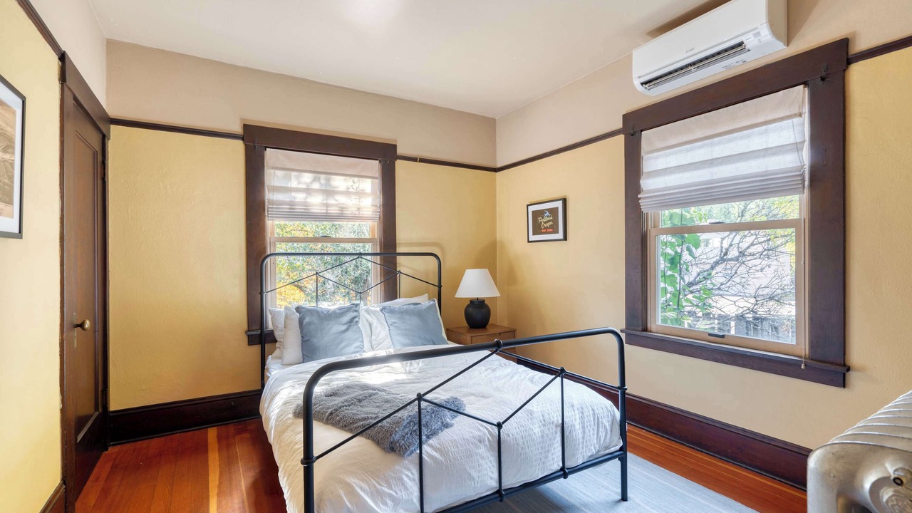 Photo of Bedroom in Kerns