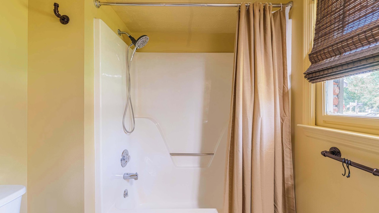Photo of Bathroom in Fortson