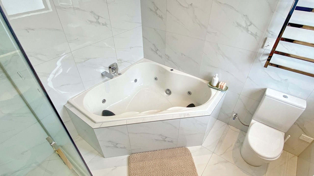 Photo of Bathroom in Flat Bush