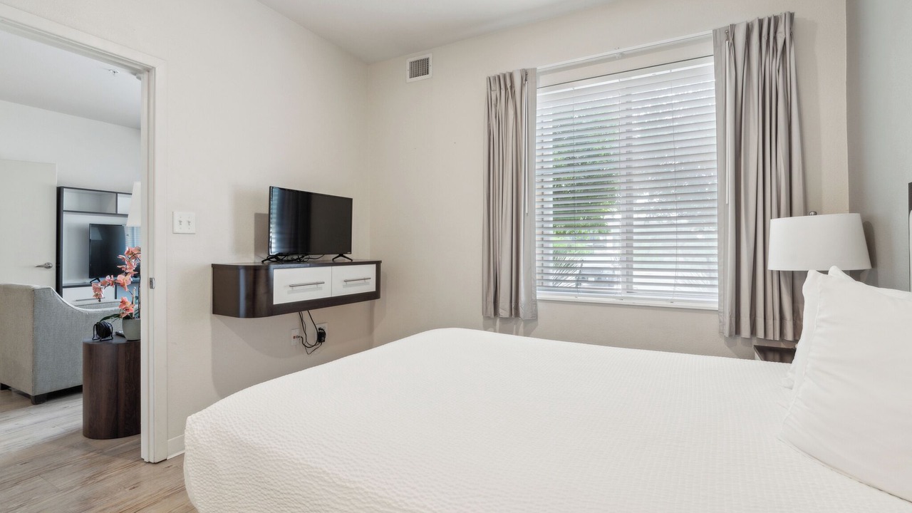 Photo of Bedroom in Far North Central