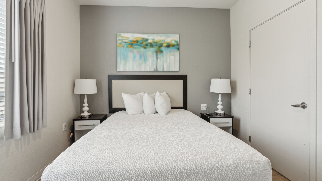 Photo of Bedroom in Far North Central