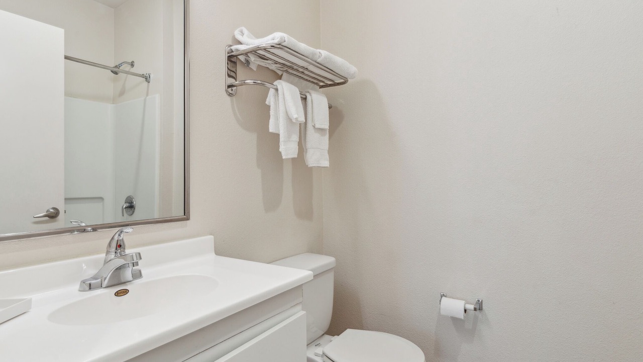 Photo of Bathroom in Far North Central