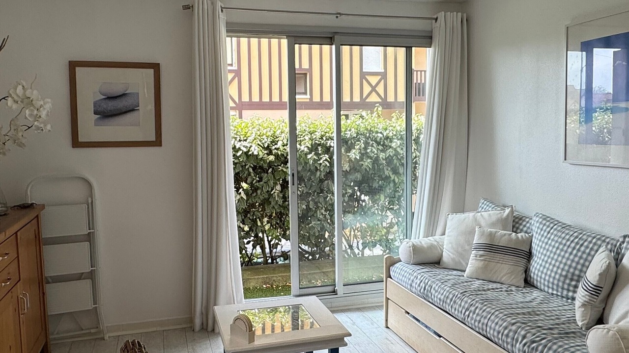 Photo of Livingroom in Cabourg