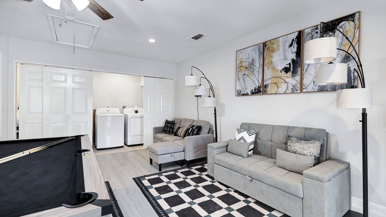 Photo of Livingroom in North San Antonio - SAT