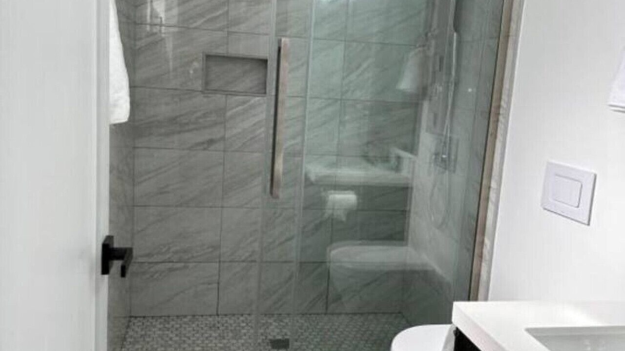 Photo of Bathroom in Dimond