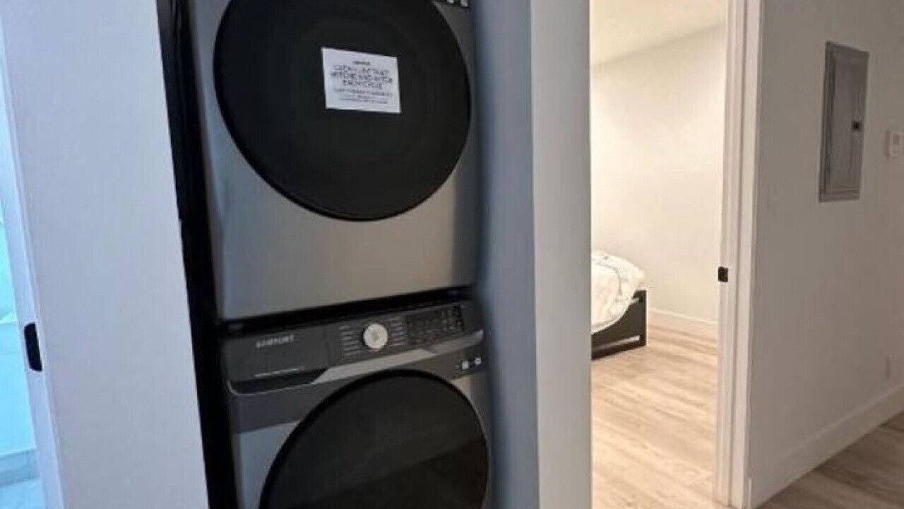 Photo of Others in Dimond