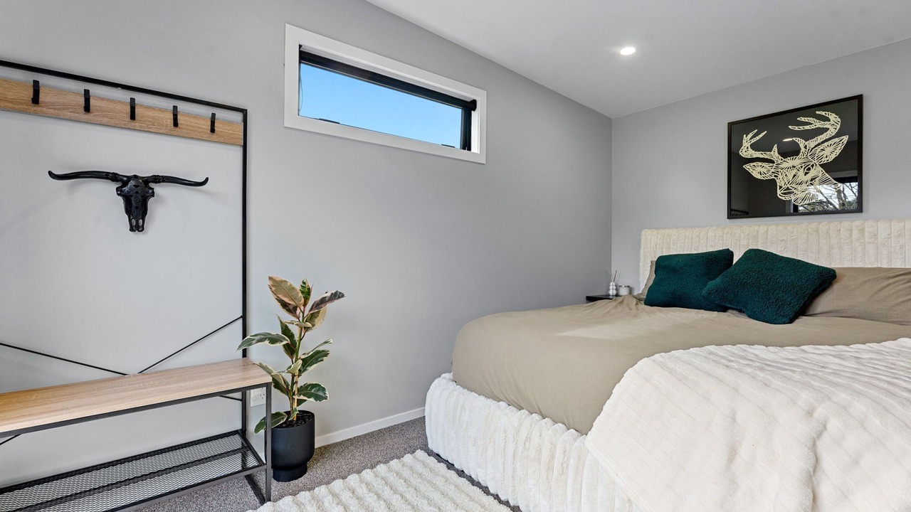 Photo of Bedroom in Redvale