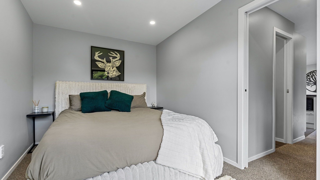 Photo of Bedroom in Redvale