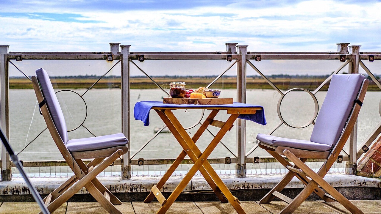Photo of Patio Balcony in Burnham-on-Crouch
