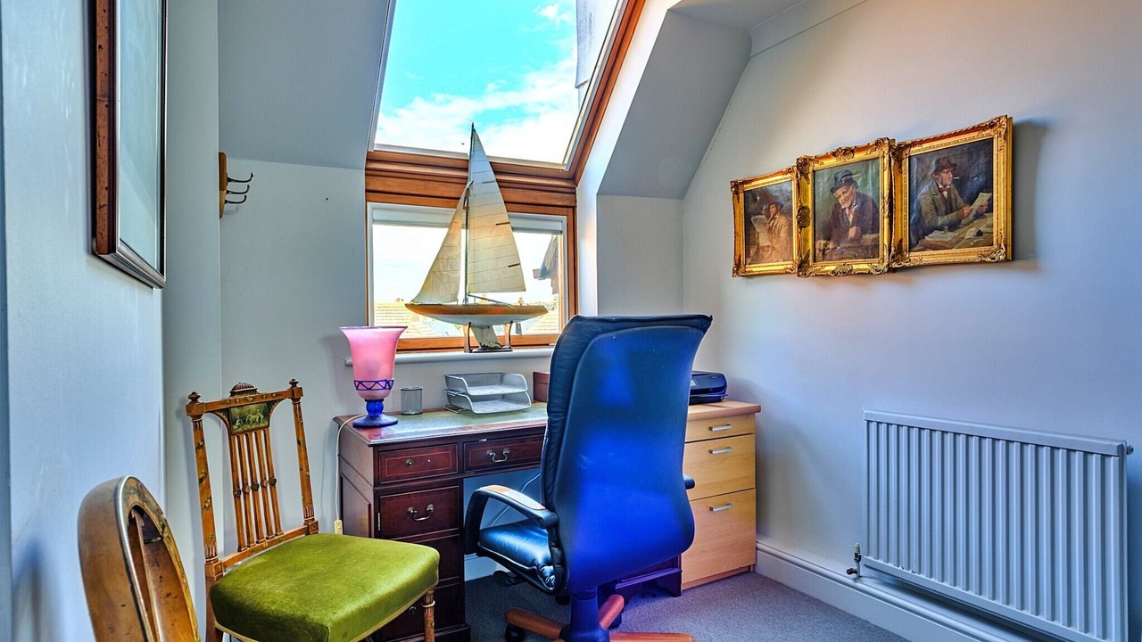 Photo of Livingroom in Burnham-on-Crouch