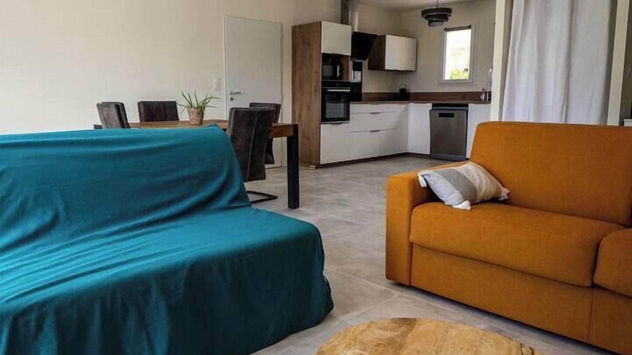 Photo of Livingroom in Grezac