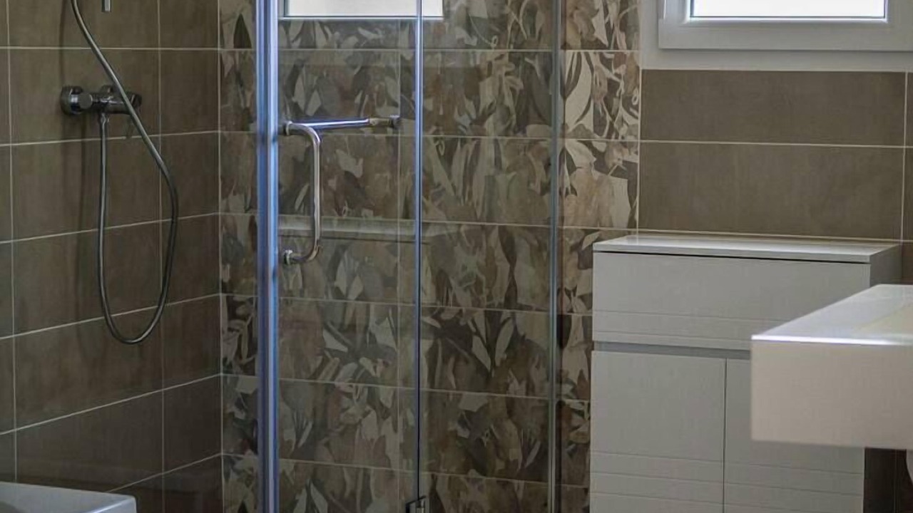 Photo of Bathroom in Grezac