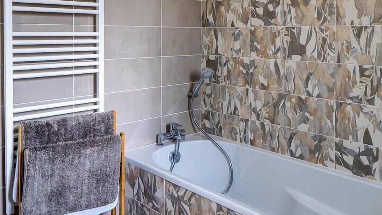 Photo of Bathroom in Grezac