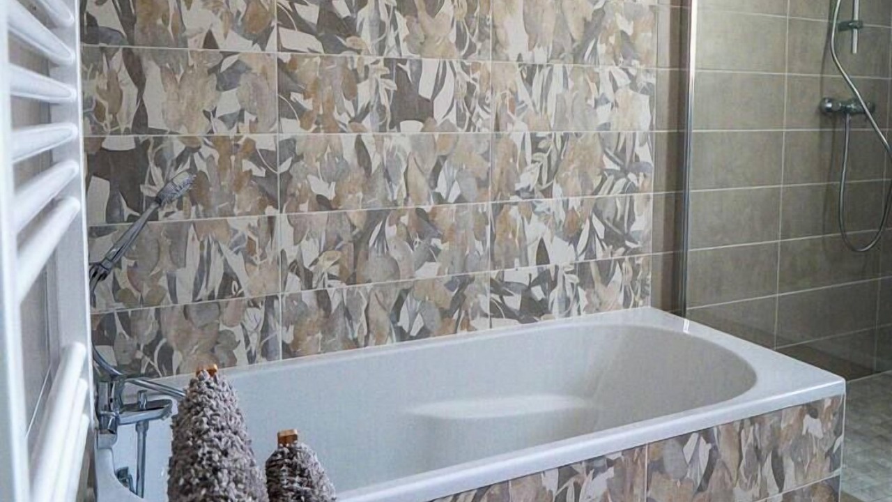 Photo of Bathroom in Grezac