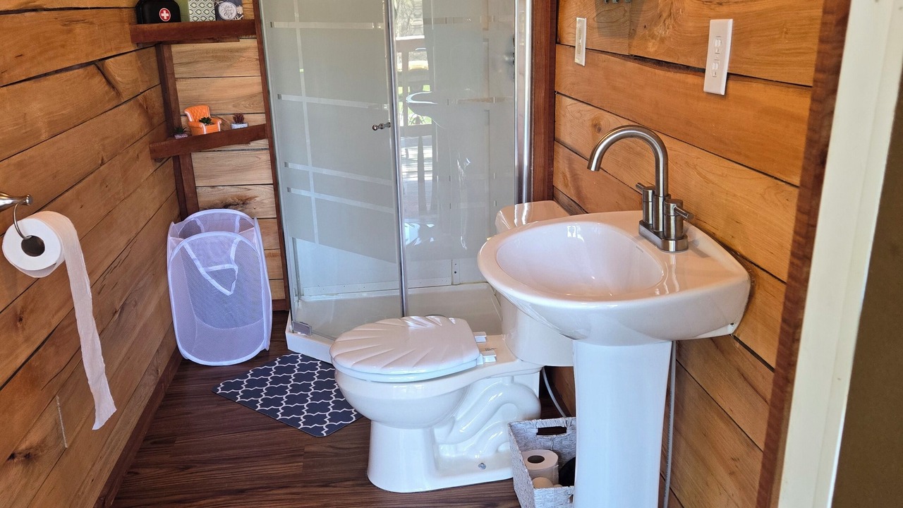 Photo of Bathroom in Watkins Glen