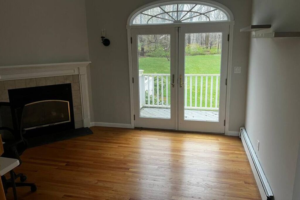 Photo of Others in Mount Freedom