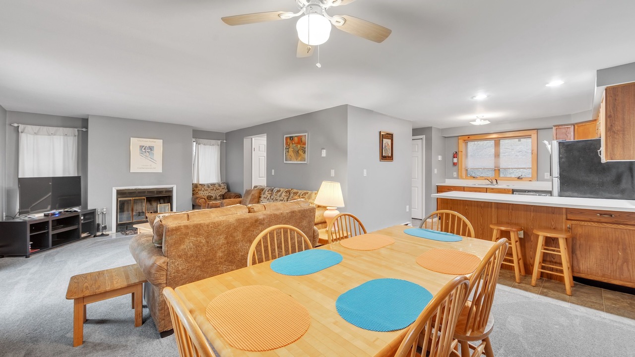 Photo of Bedroom in North Creek