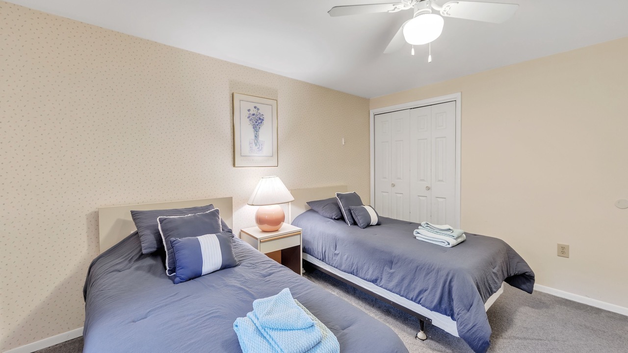 Photo of Bedroom in North Creek