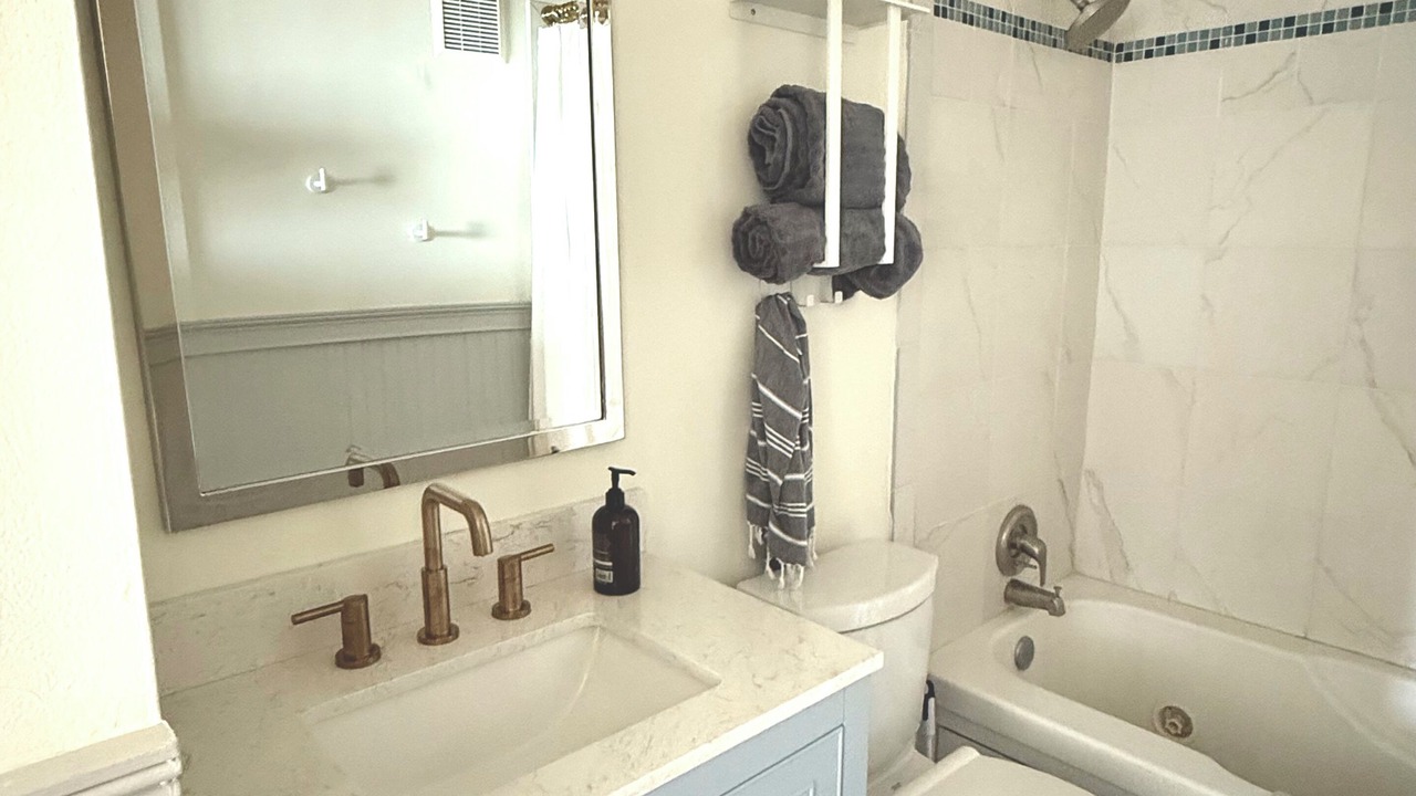 Photo of Bathroom in Pine Knoll Shores