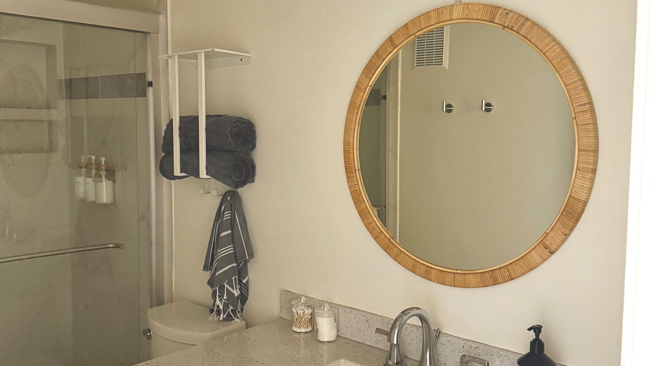Photo of Bathroom in Pine Knoll Shores