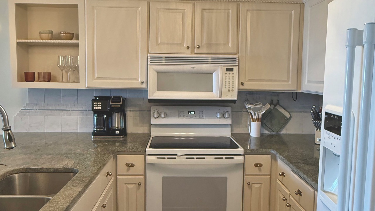 Photo of Kitchen in Pine Knoll Shores