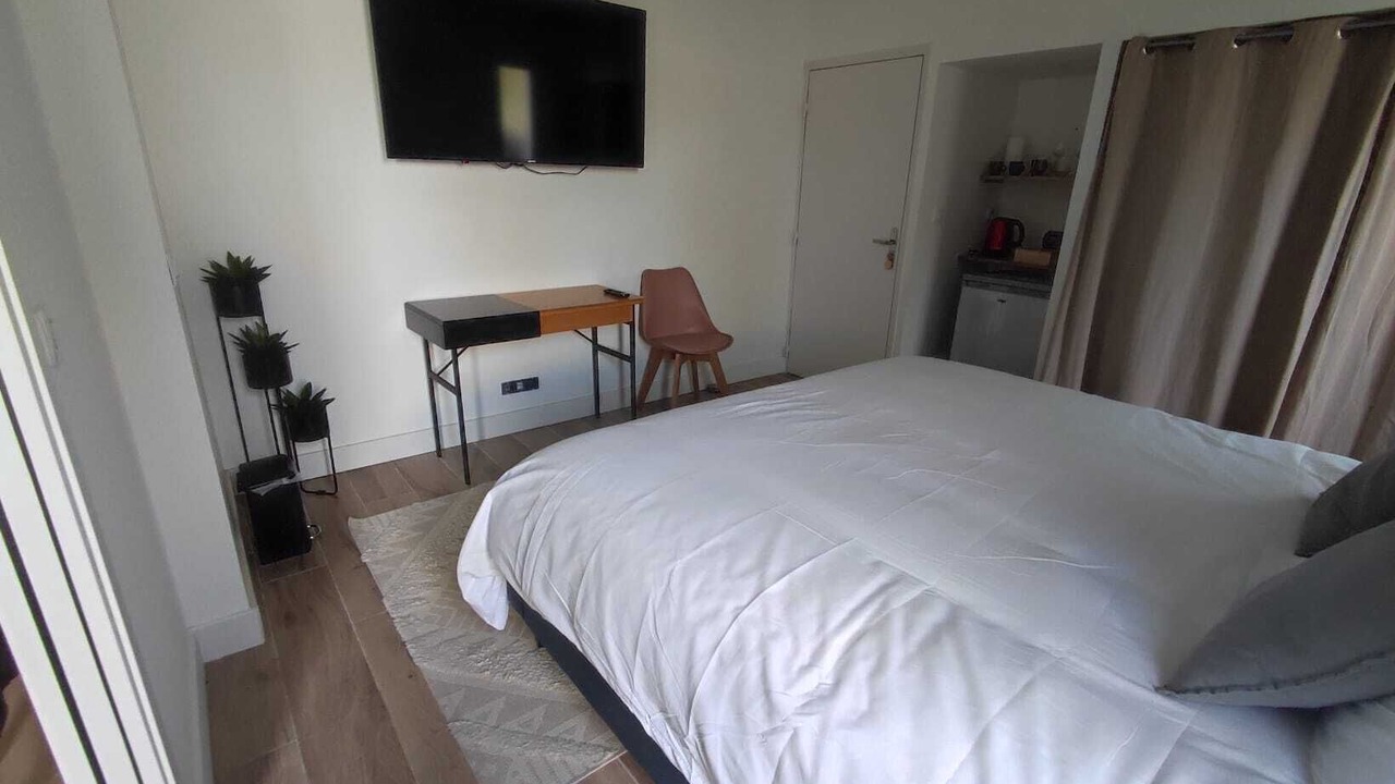 Photo of Bedroom in Villeneuve-les-Maguelone