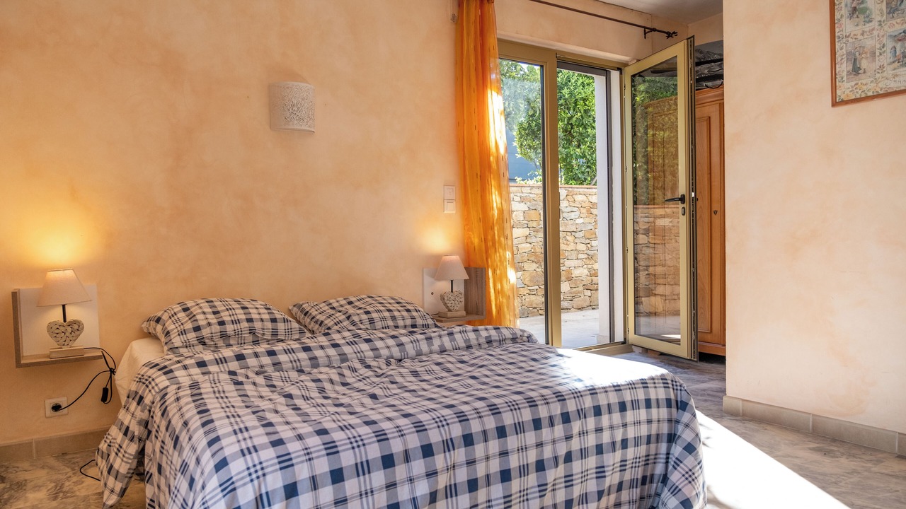 Photo of Bedroom in Giens