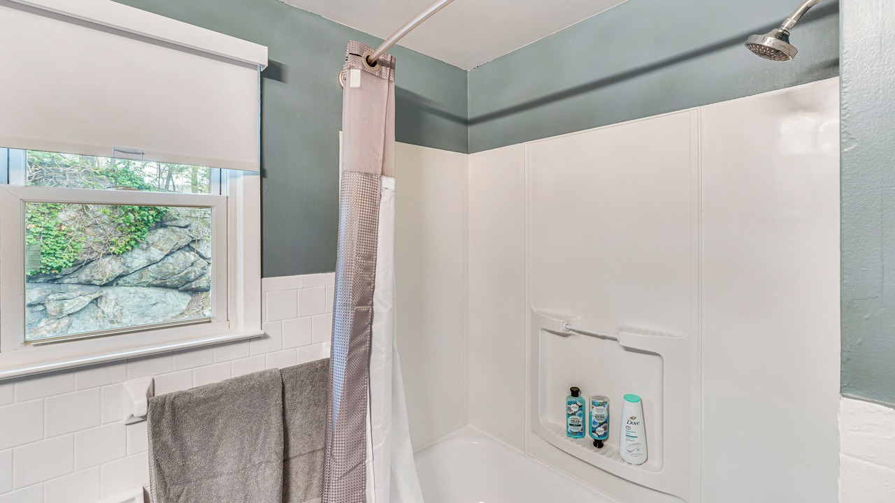 Photo of Bathroom in Highland Falls