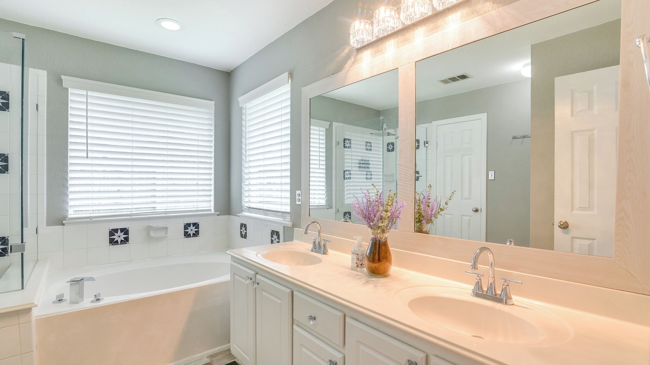 Photo of Bathroom in Barker