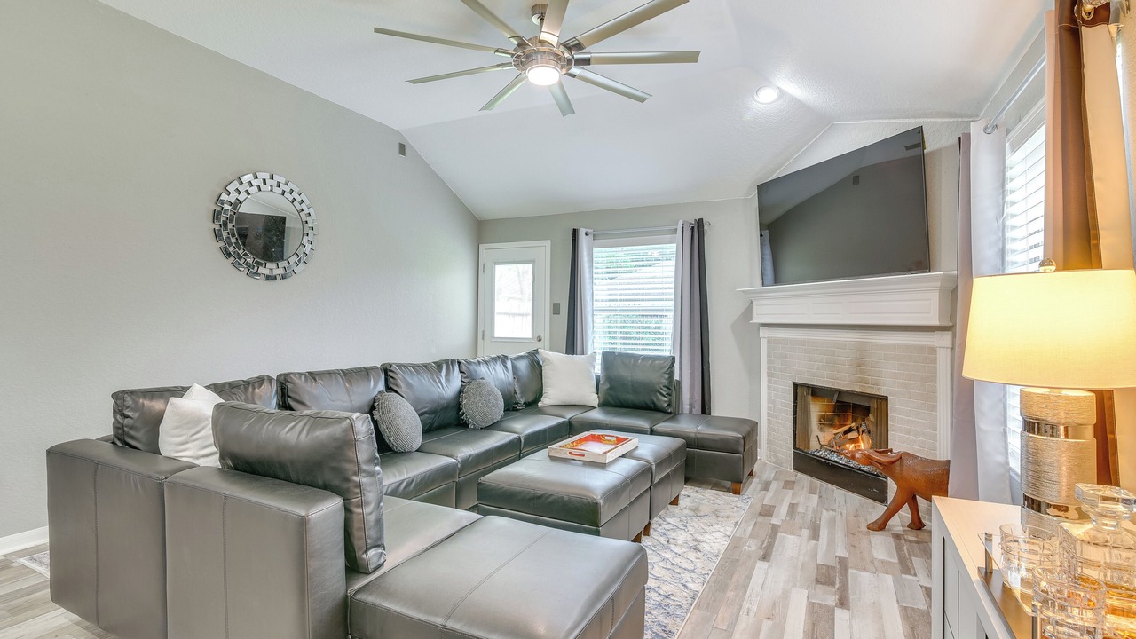 Photo of Livingroom in Barker