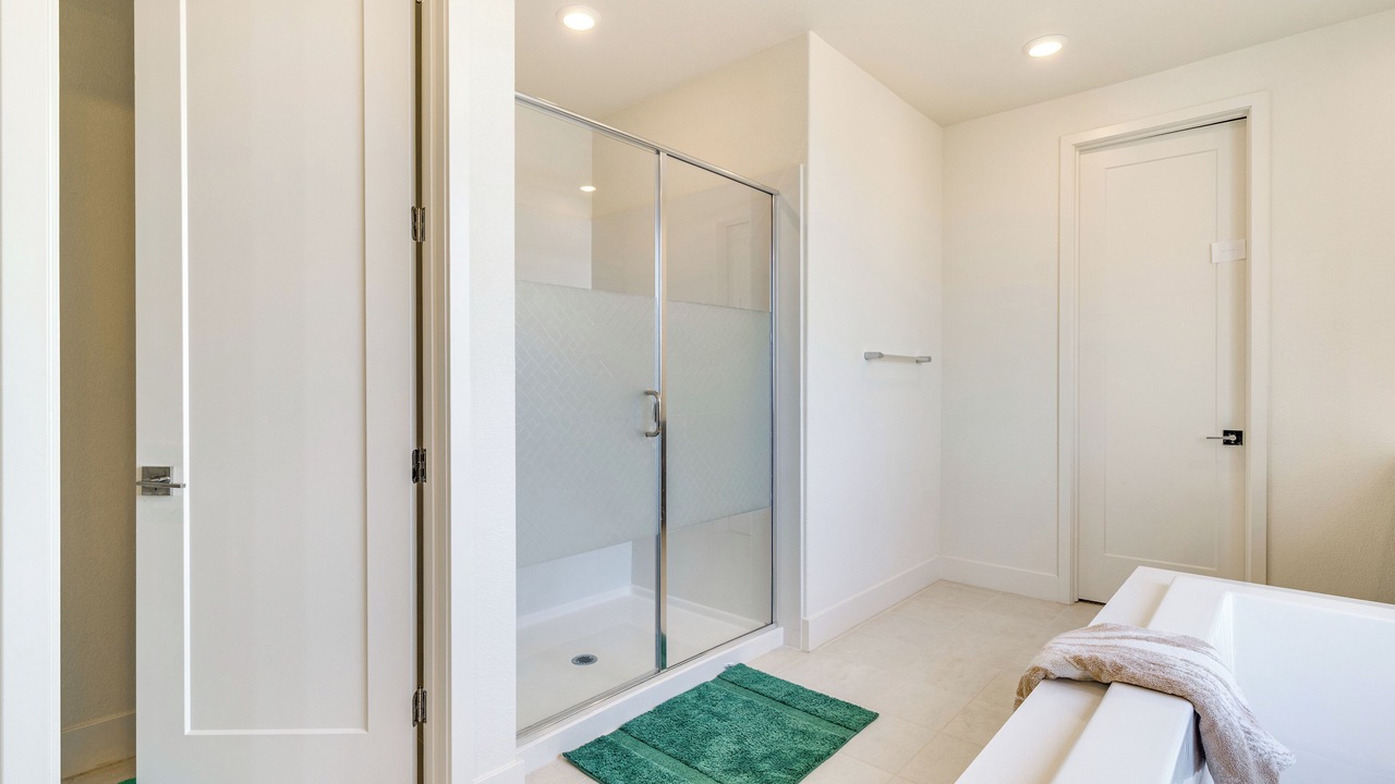 Photo of Bathroom in Tracy