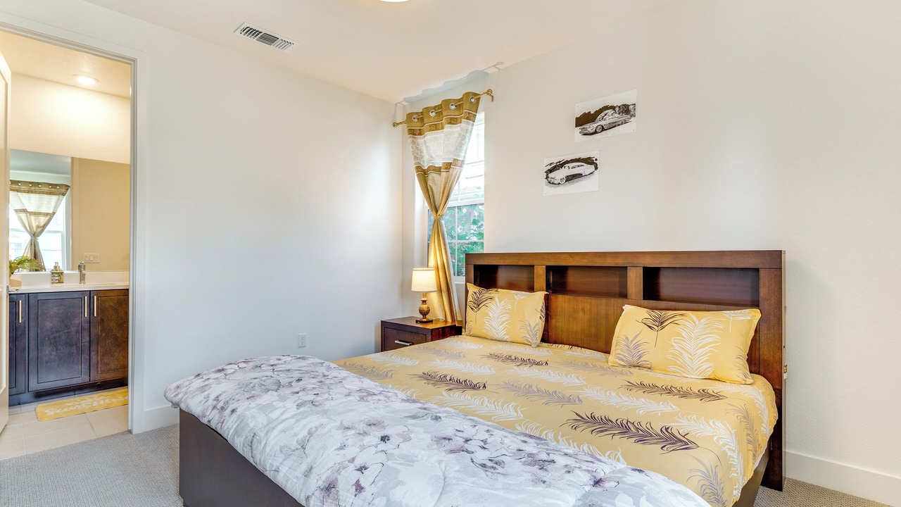 Photo of Bedroom in Tracy