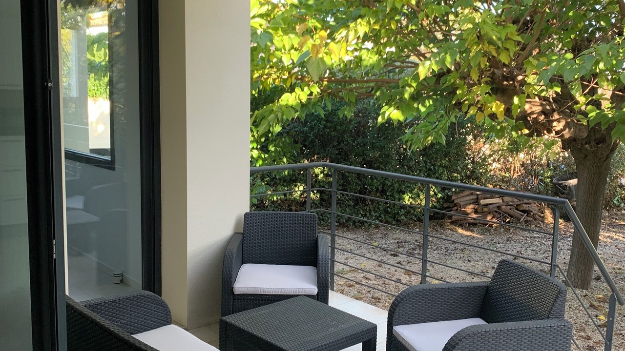 Photo of Patio Balcony in Saint-Felix-de-Lodez