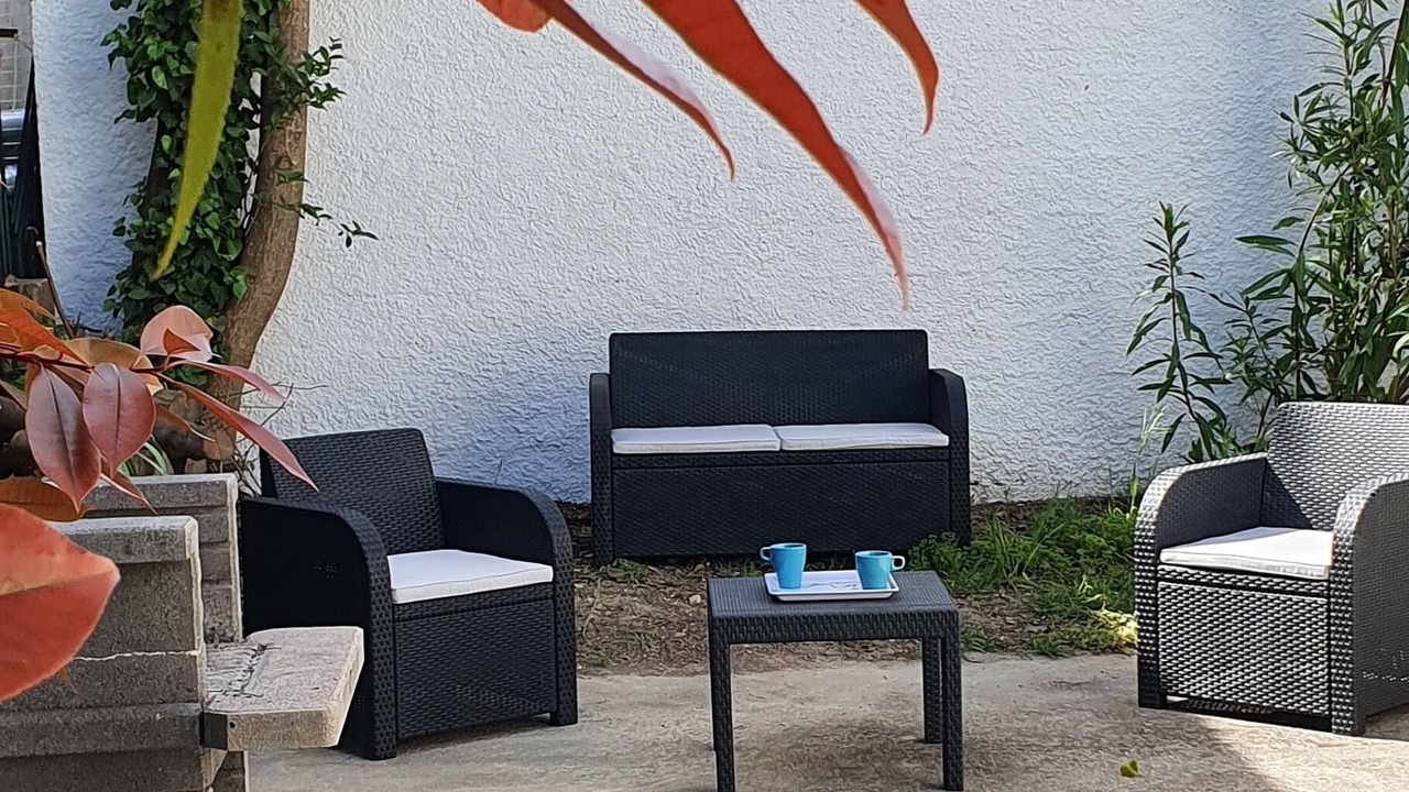 Photo of Patio Balcony in Saint-Felix-de-Lodez